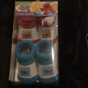 COPY - Sesame Beginnings 2 pack booties